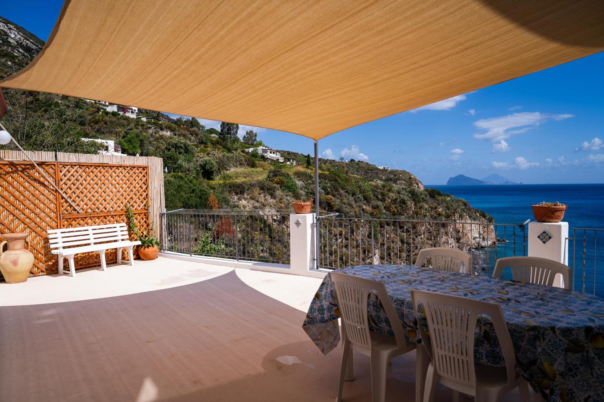 Casa Serena Città di Lipari Esterno foto